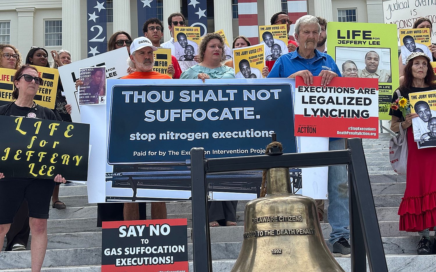 SCOTUS upholds order blocking Alabama nitrogen gas execution