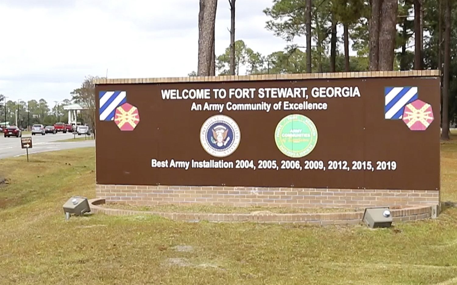 Gunman opens fire on Georgia airbase, injures five soldiers