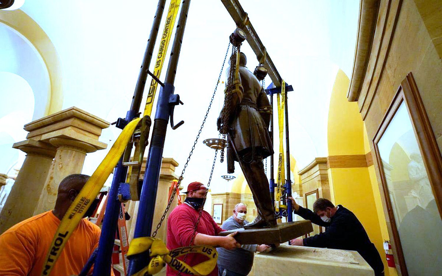 Teen civil rights leader’s statue replaces Gen. Lee at Capitol
