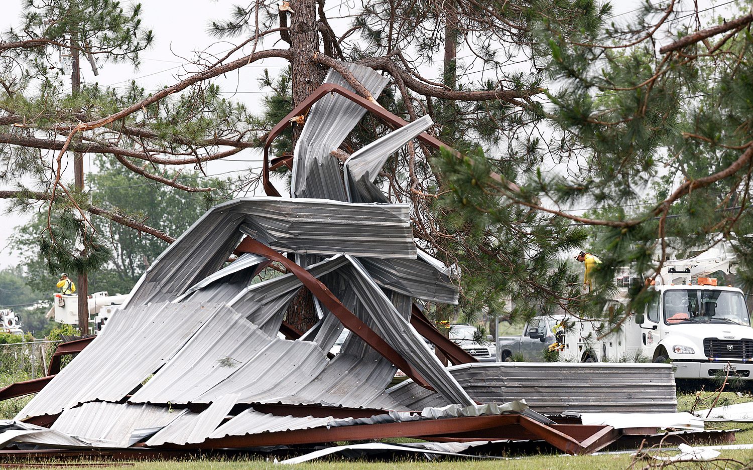 Texas tornado wreaks havoc in town outside Fort Worth | WORLD