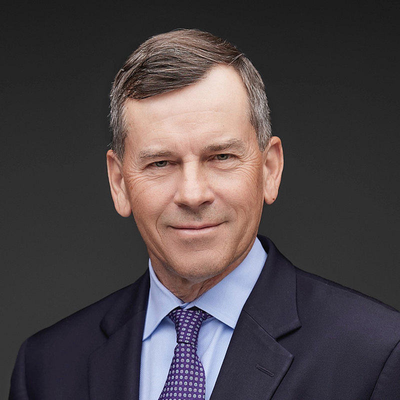 Les T. Csorba